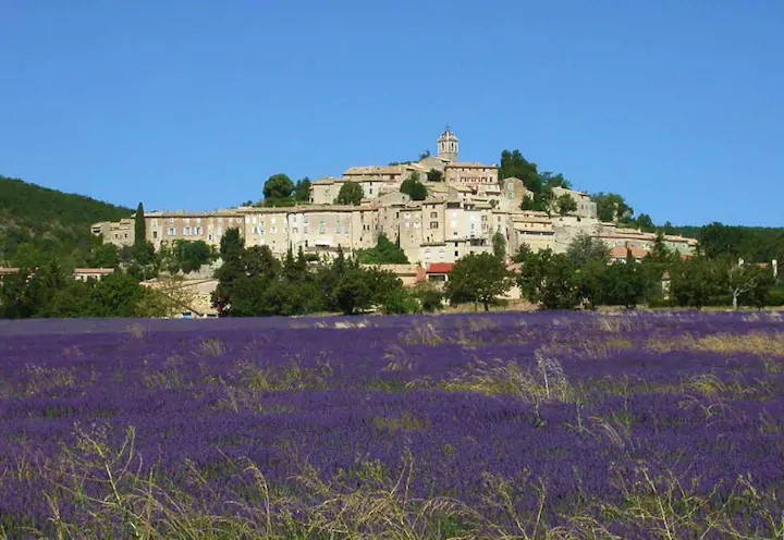 GreenGo Très belle maison Provençale, grande piscine.