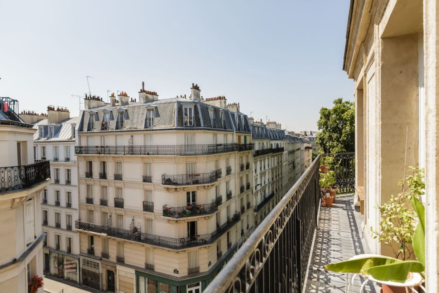 Logement GreenGo: Duplex plein sud face au Square Gardette (11e)