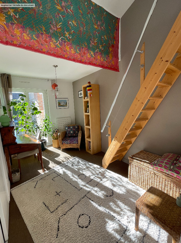 Chambre dans un écrin de verdure très proche du Lam