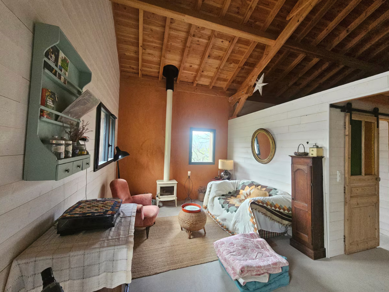 Logement insolite Lozère En forêt