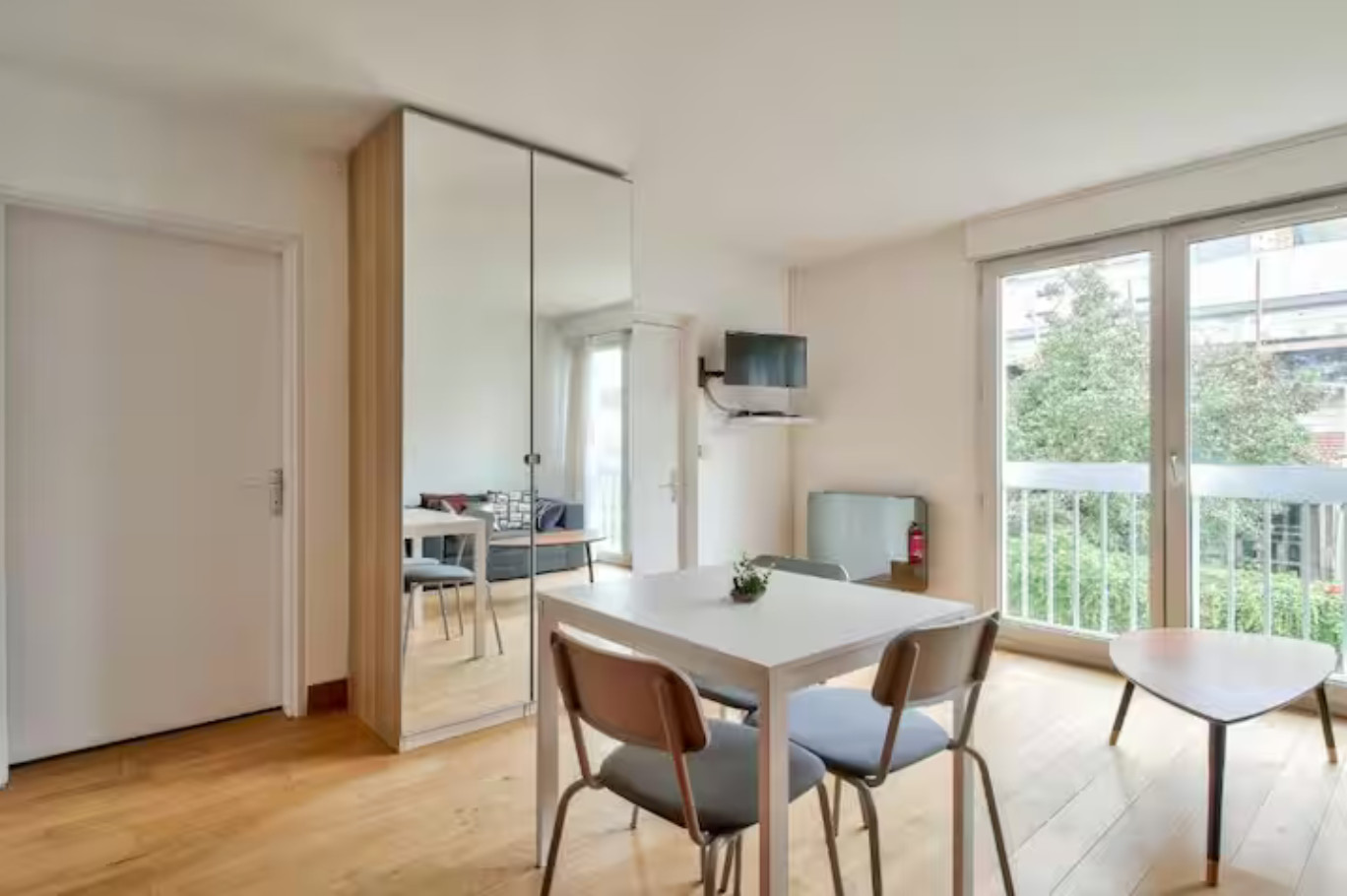 Hôte GreenGo: Studio Vue Privée - Calme Absolu - Chinatown