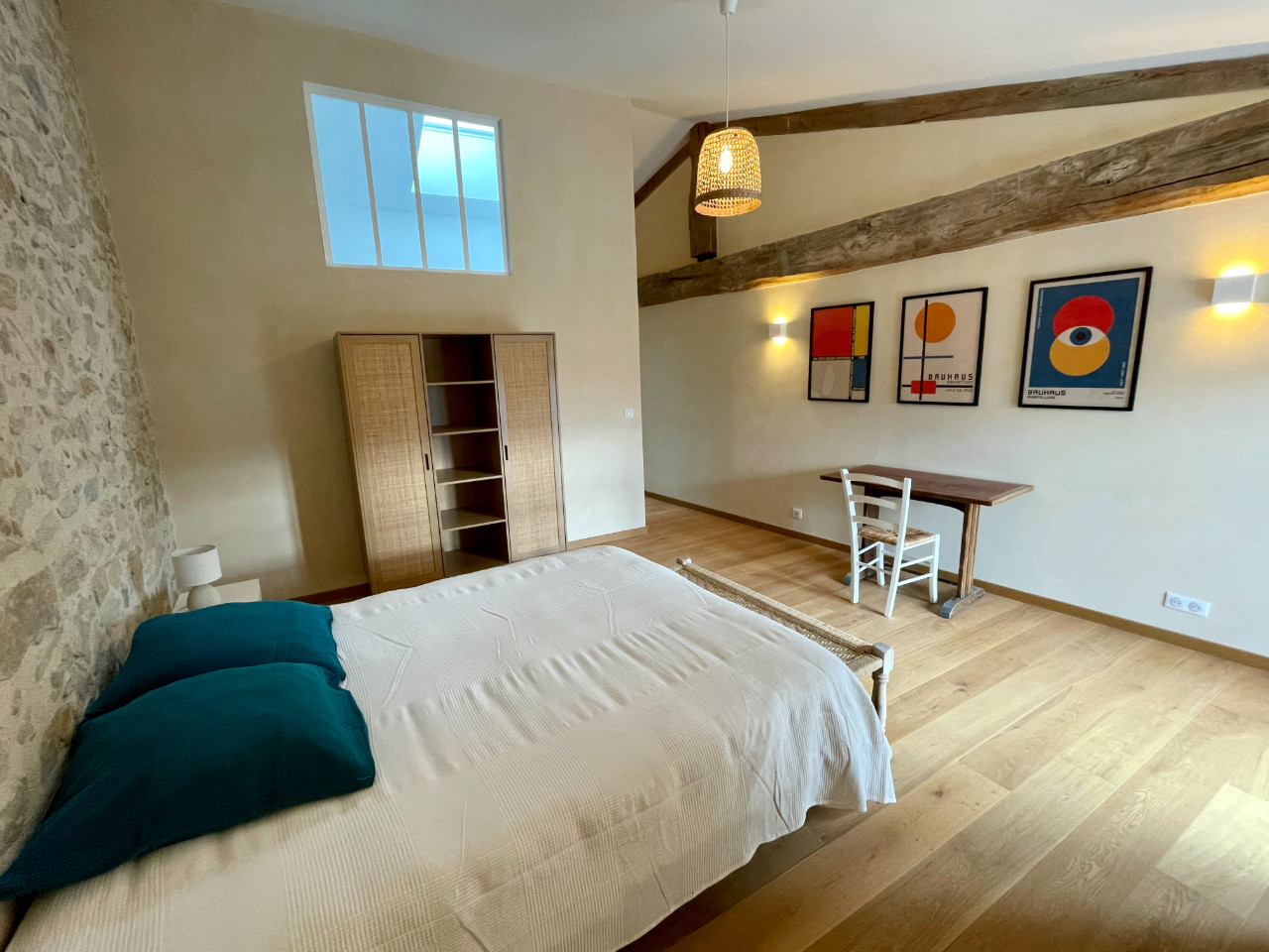 orderedImageAlt_accommodation_default