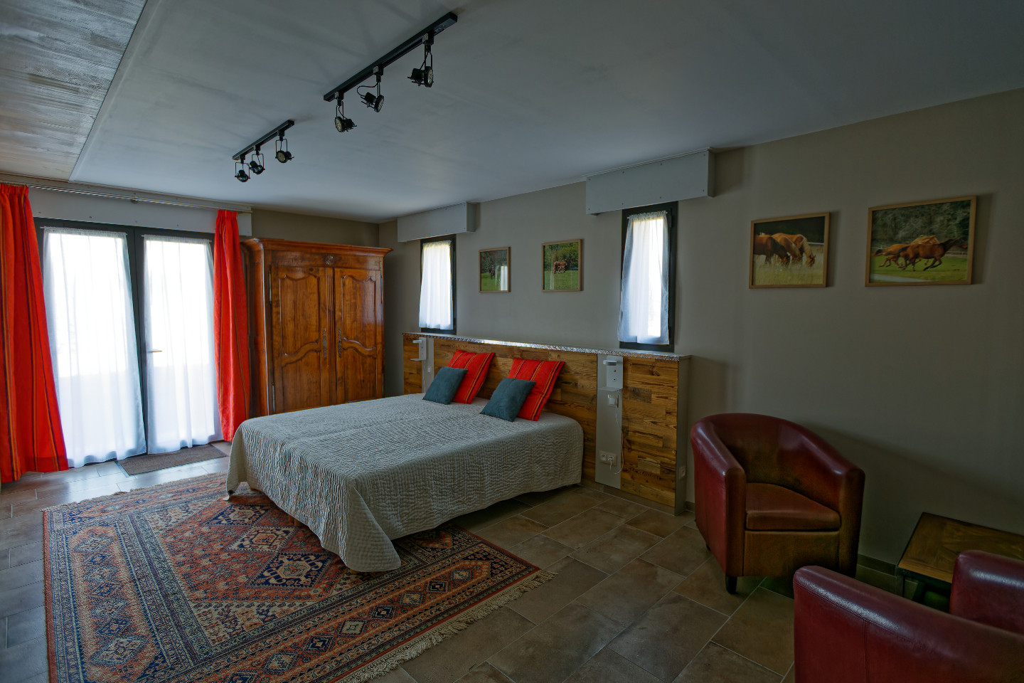 orderedImageAlt_accommodation_default
