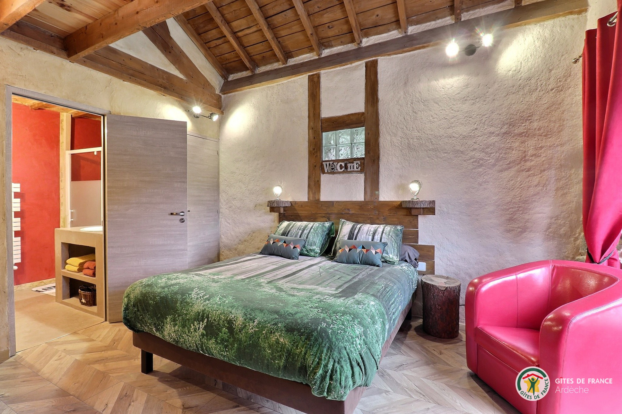 orderedImageAlt_accommodation_default