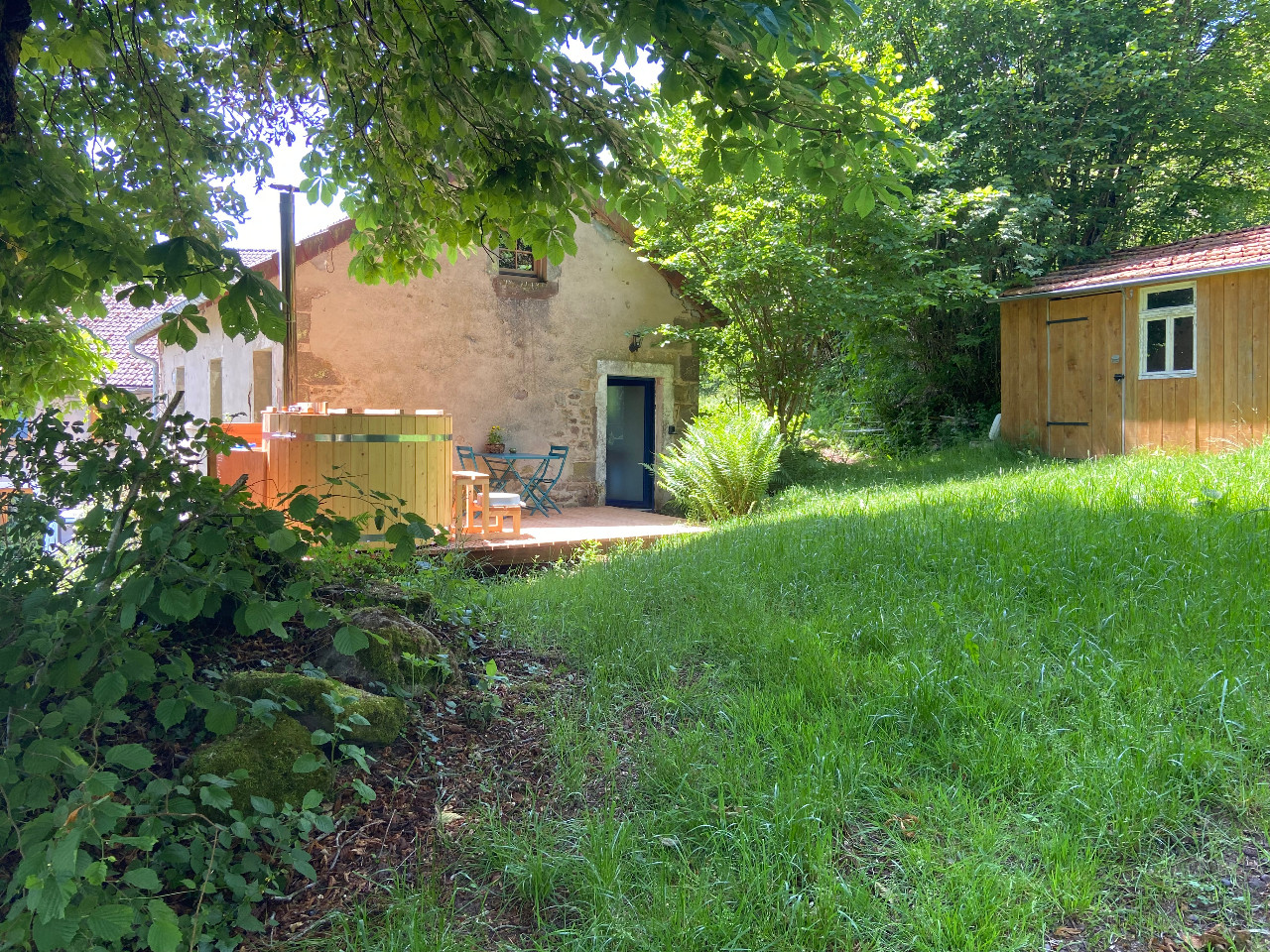 La Source, maison avec bain finlandais en extérieur