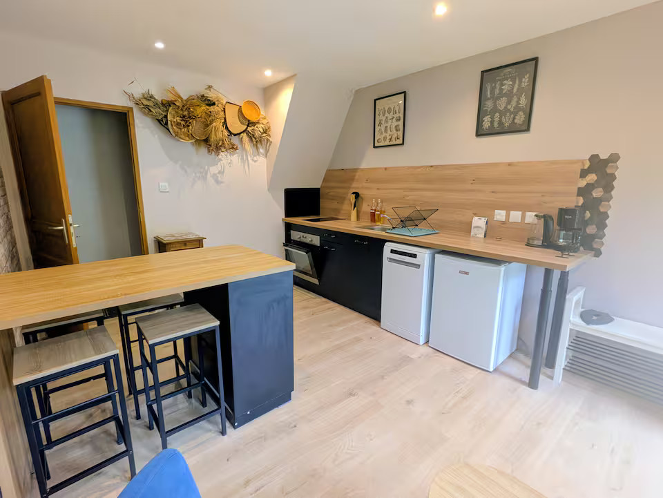 Maisonnette avec jardin au cœur du Parc Naturel Régional des Boucles de la Seine Normande