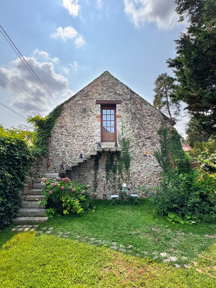 GreenGo Belle maison au vert à 90 minutes de Paris - près de Fontainebleau et aux portes de la Bourgogne