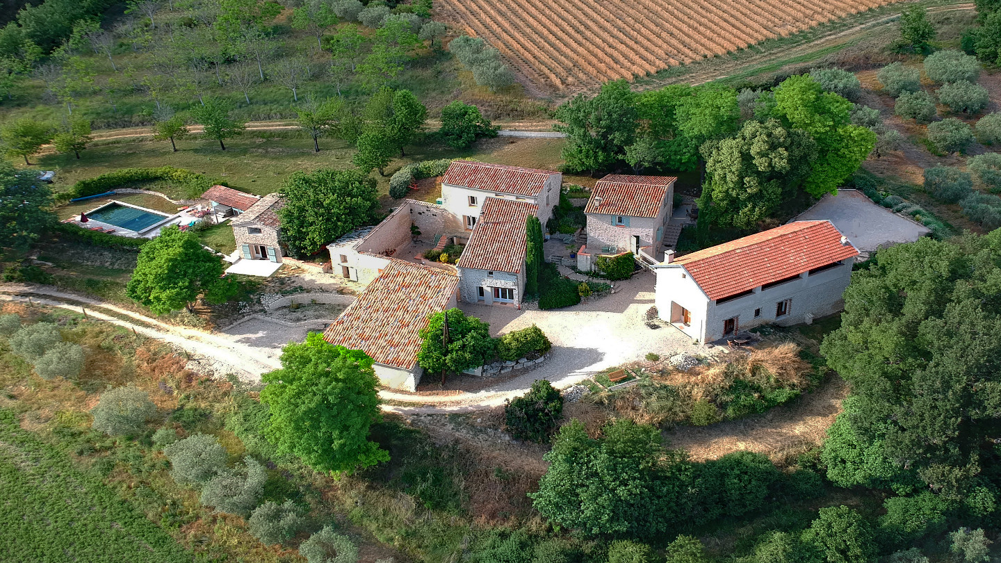 Hameau des Oraisonis