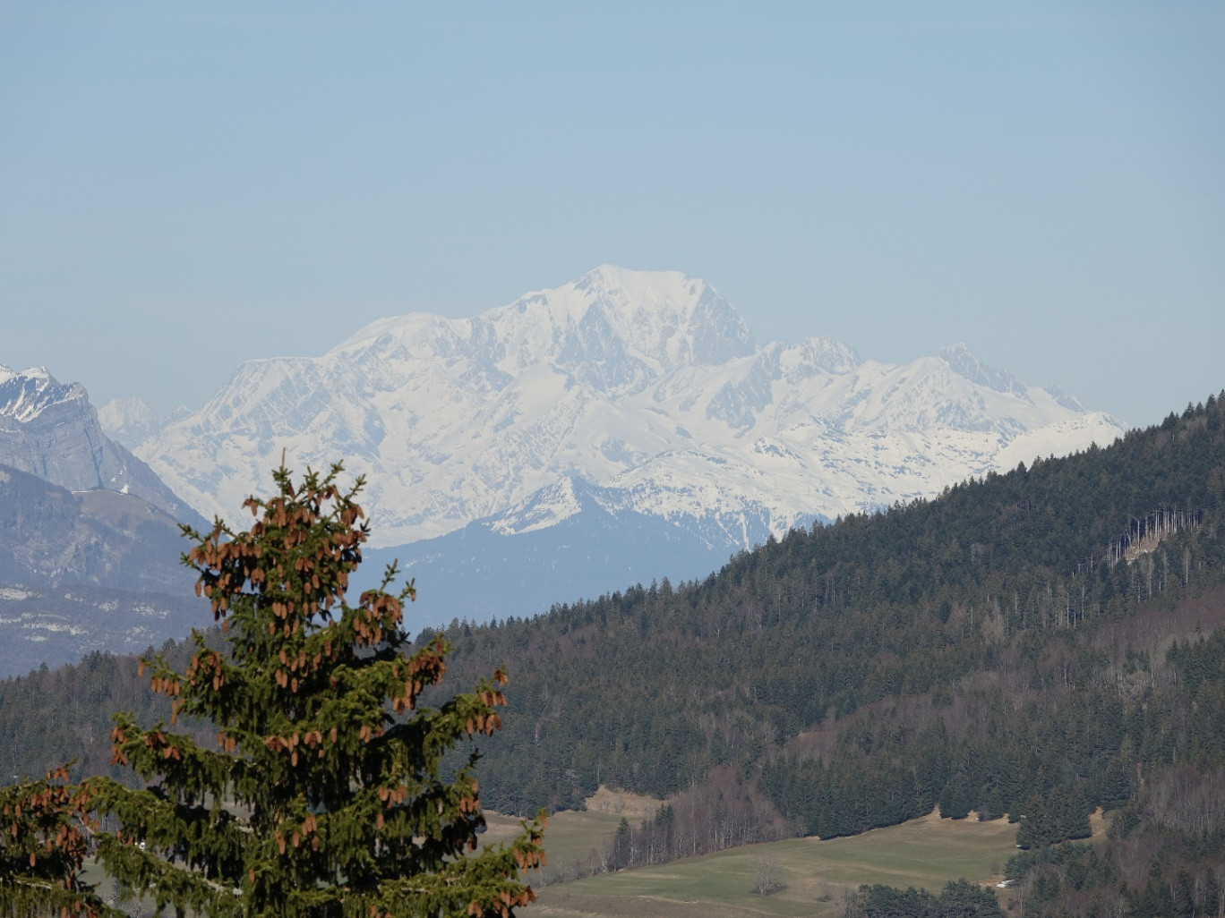 GreenGo Location Auvergne-Rhône-Alpes Évasion