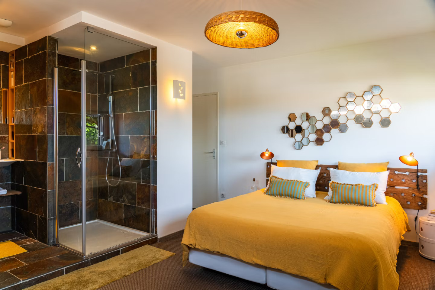 orderedImageAlt_accommodation_default