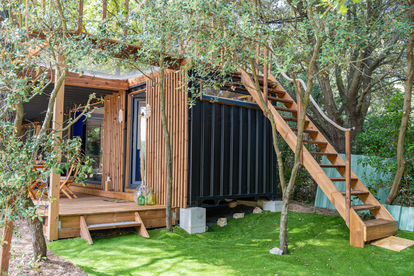 GreenGo « Ô Temps des Pins » Wooden Industrial Refuge