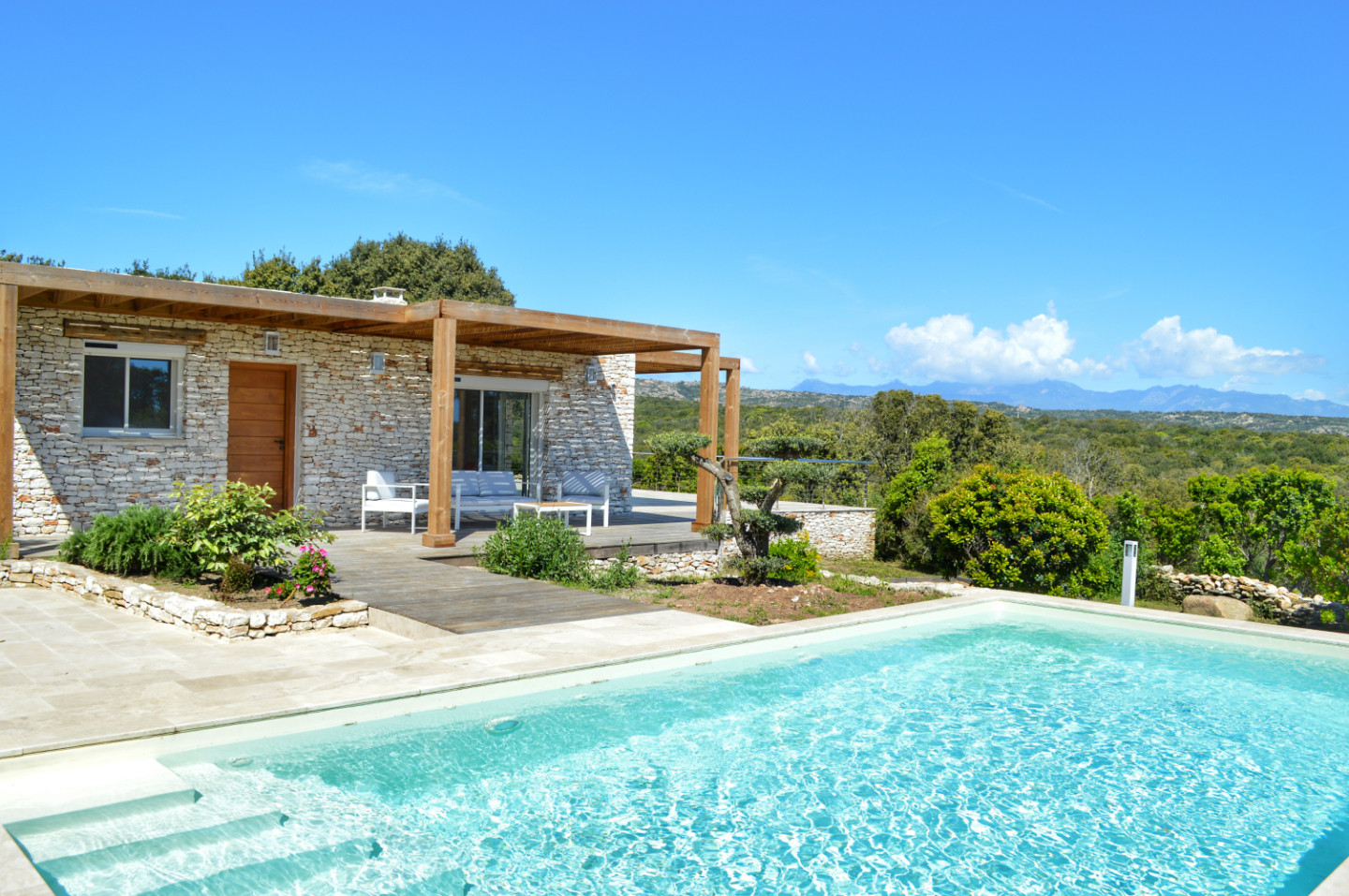 Hôte GreenGo: Villa Serena avec piscine, 10' de la plage, Canetto, Bonifacio