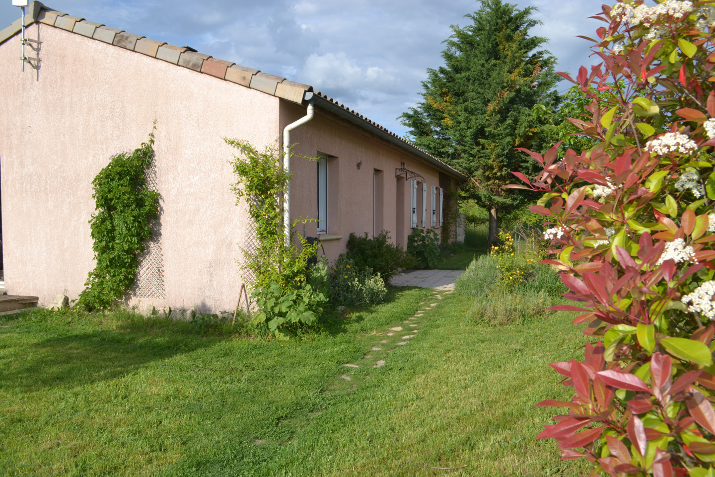 GreenGo Maison familiale avec grand jardin et baignade à 10 min à pied