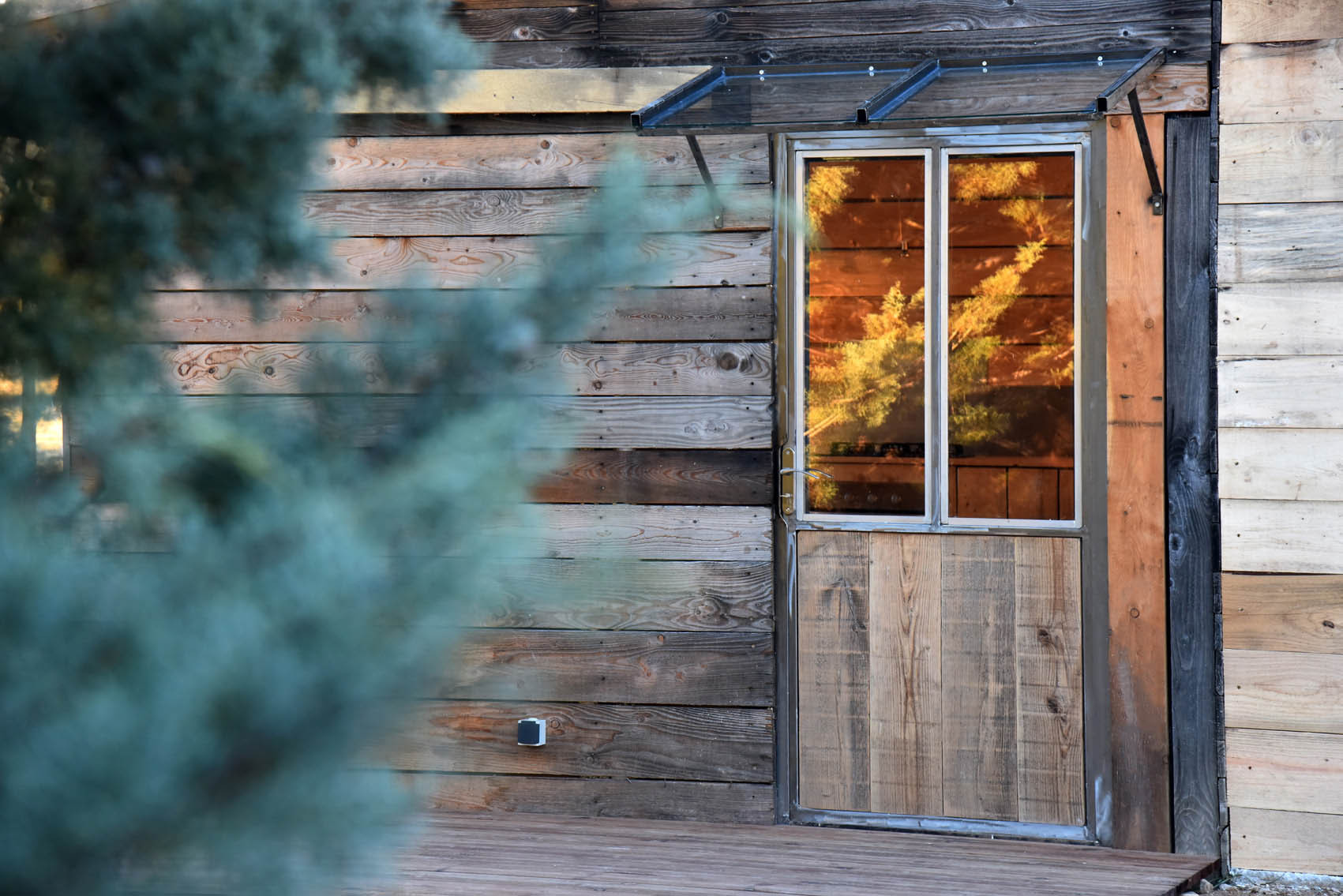 GreenGo Cabanon en bois avec Spa extérieur