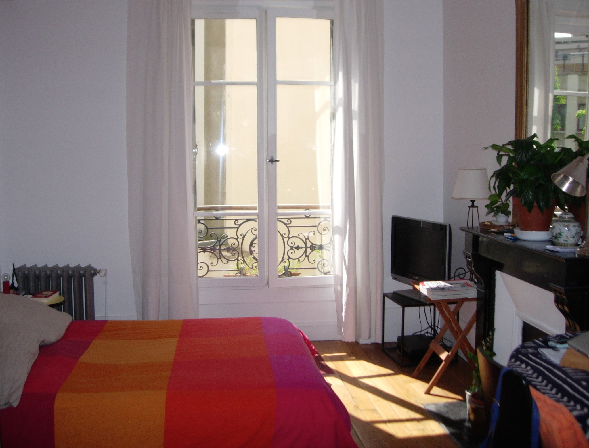 GreenGo Eco-logement parisien sur 2 niveaux (rdc et 1er étage).