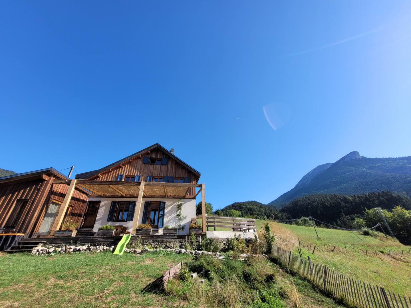 GreenGo Location Auvergne-Rhône-Alpes Évasion