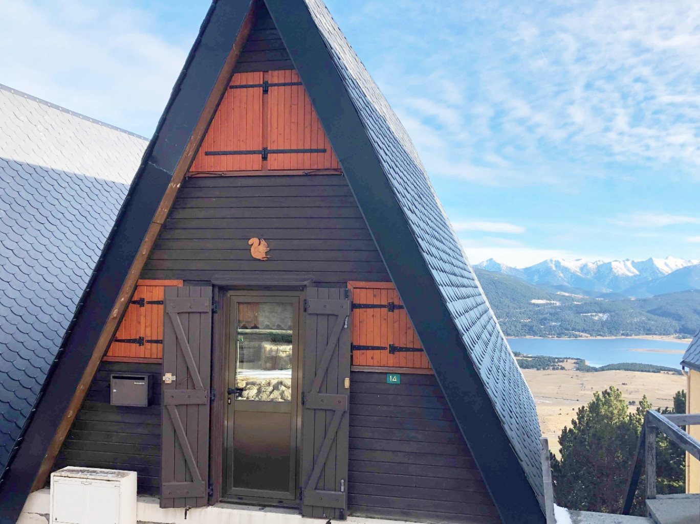 Chalet là-Haut