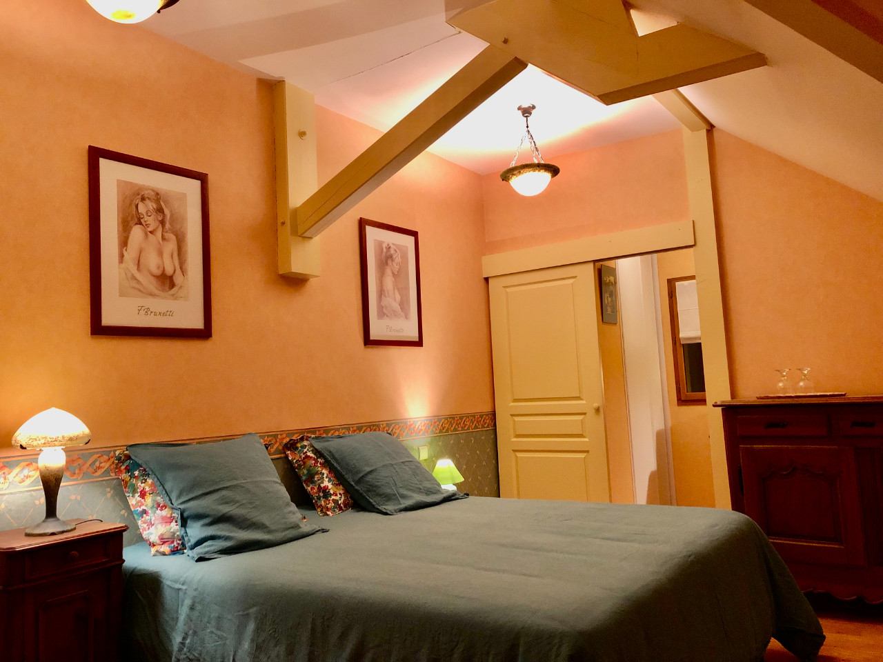 orderedImageAlt_accommodation_default