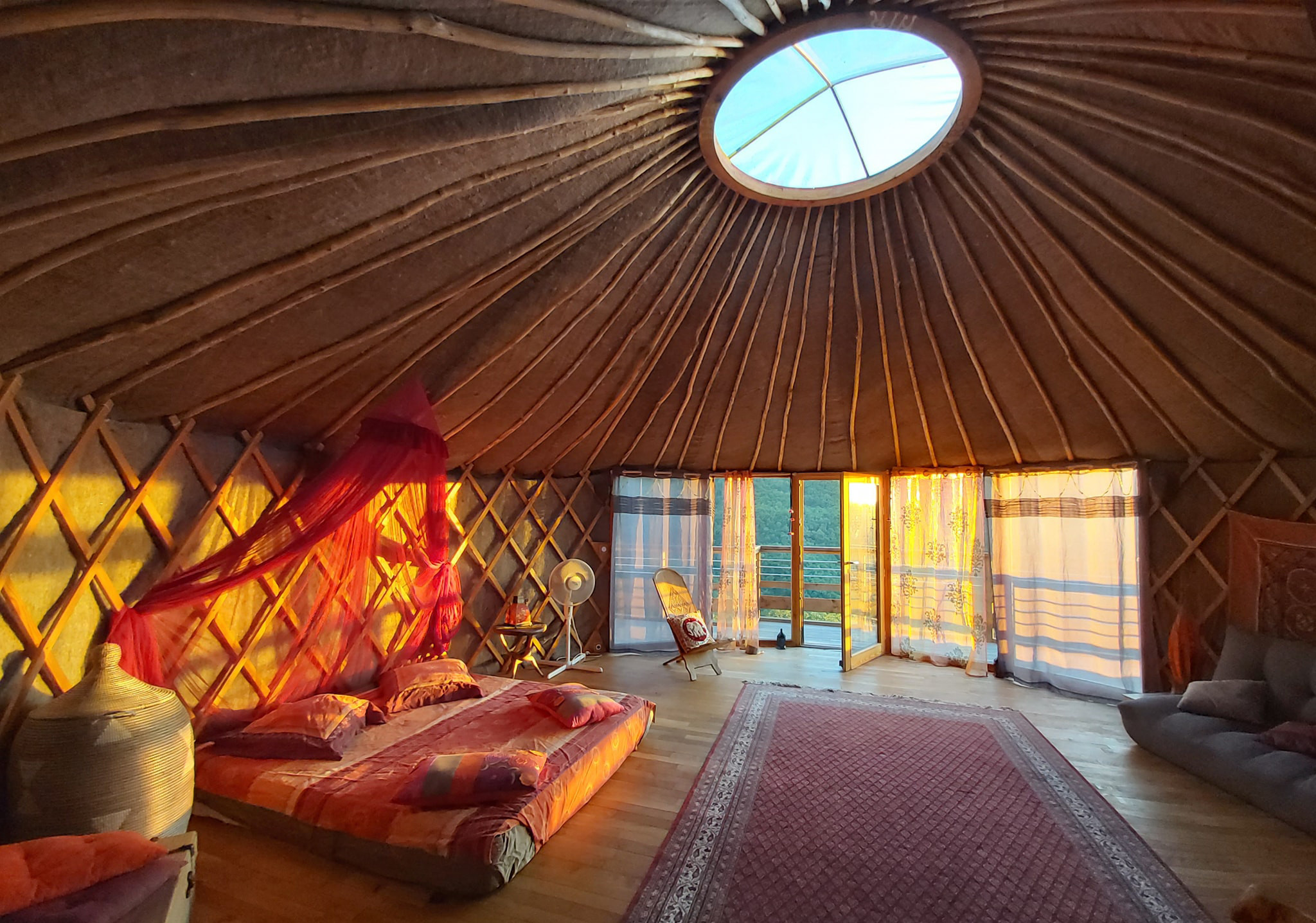 Logement GreenGo: La Yourte nature panoramique