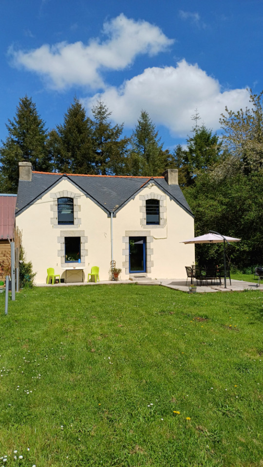 La maison au cœur de la forêt