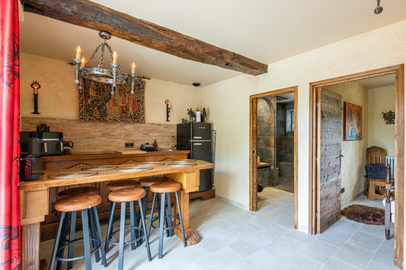 GreenGo Suite Médiévale - Spa privatif, Escapade bien-être à la campagne près de Provins