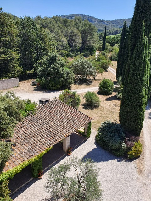  Bouches-du-Rhône À la campagne