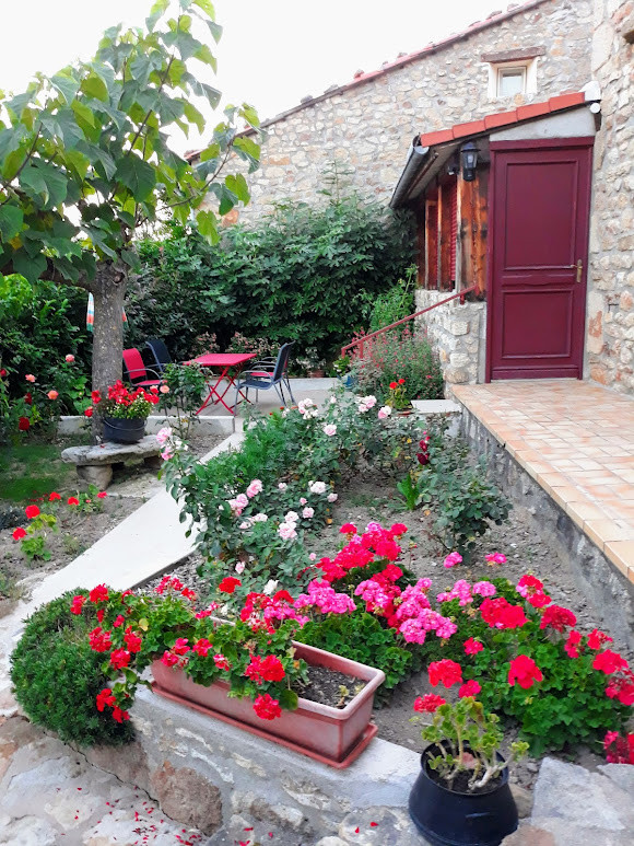 Au Bonheur des Hôtes