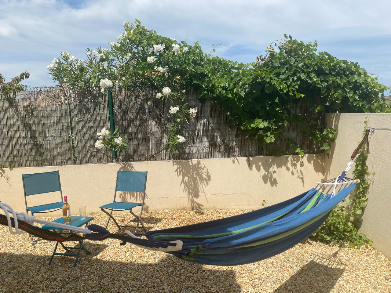 GreenGo Villa Fleury, piscine et jardin privée, 6 personnes, wifi, clim, parking