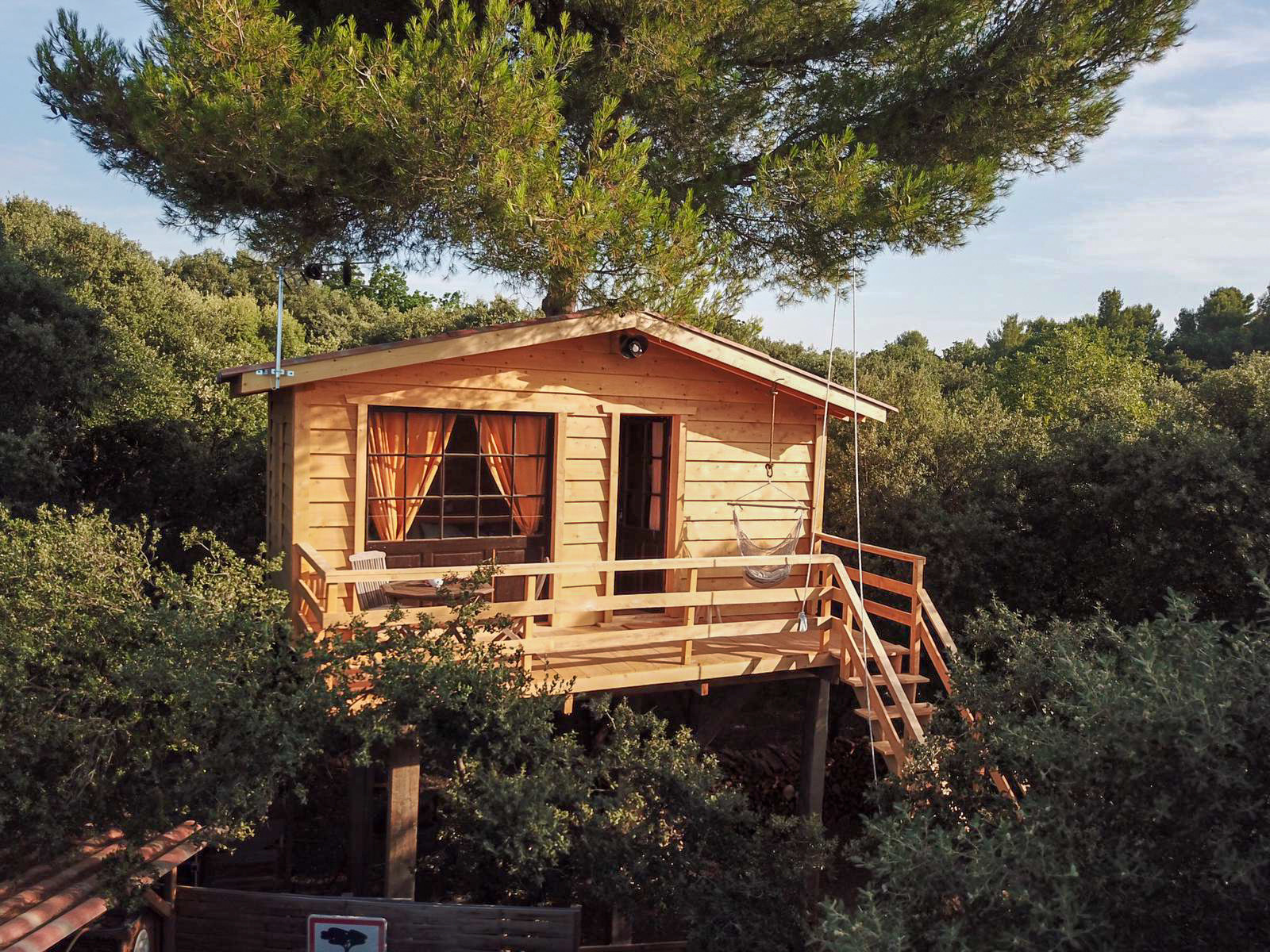 orderedImageAlt_accommodation_default