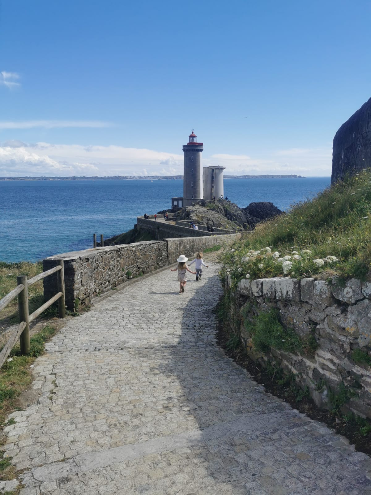 GreenGo Vue mer, les pieds dans l'eau