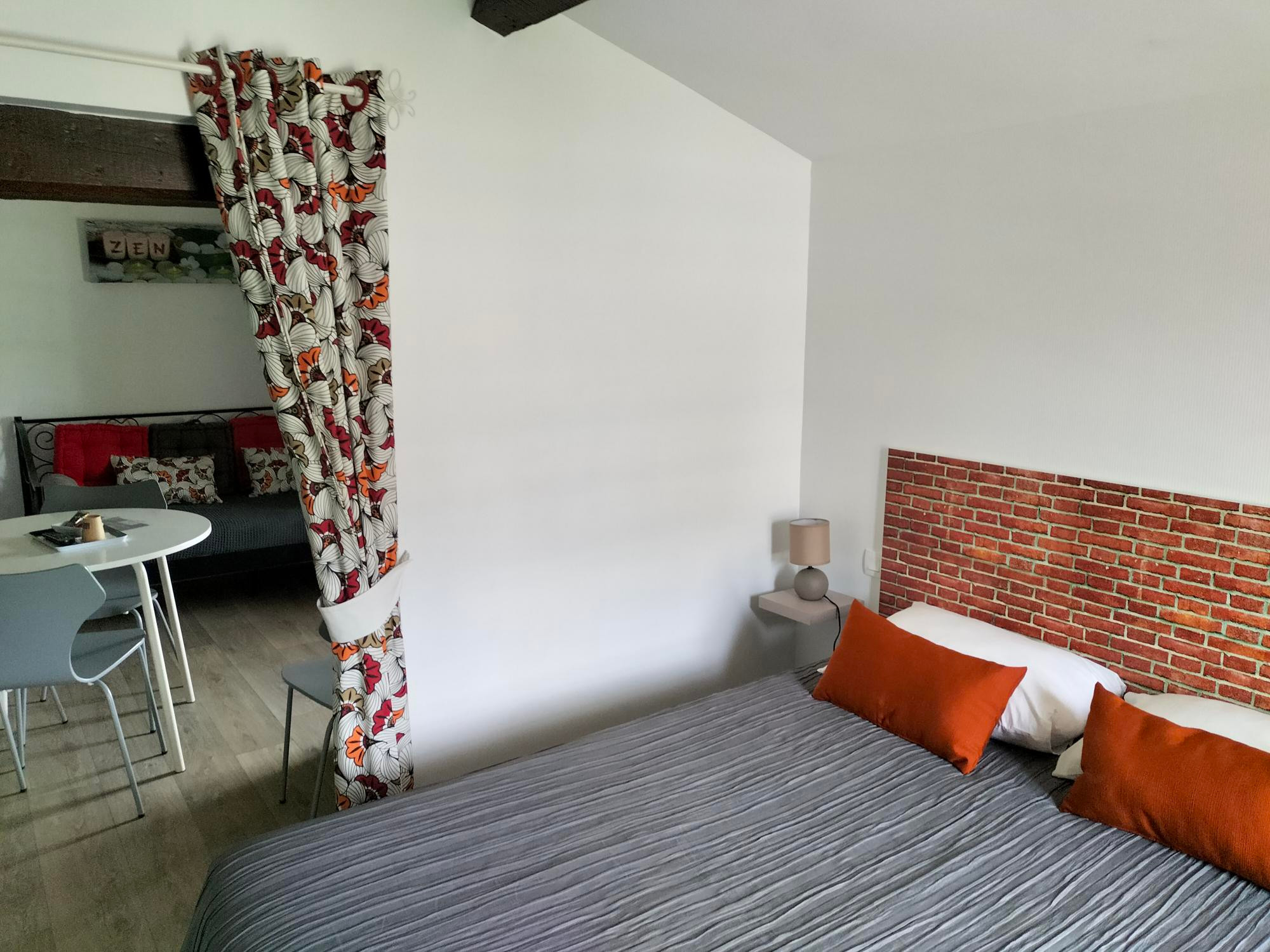 orderedImageAlt_accommodation_default