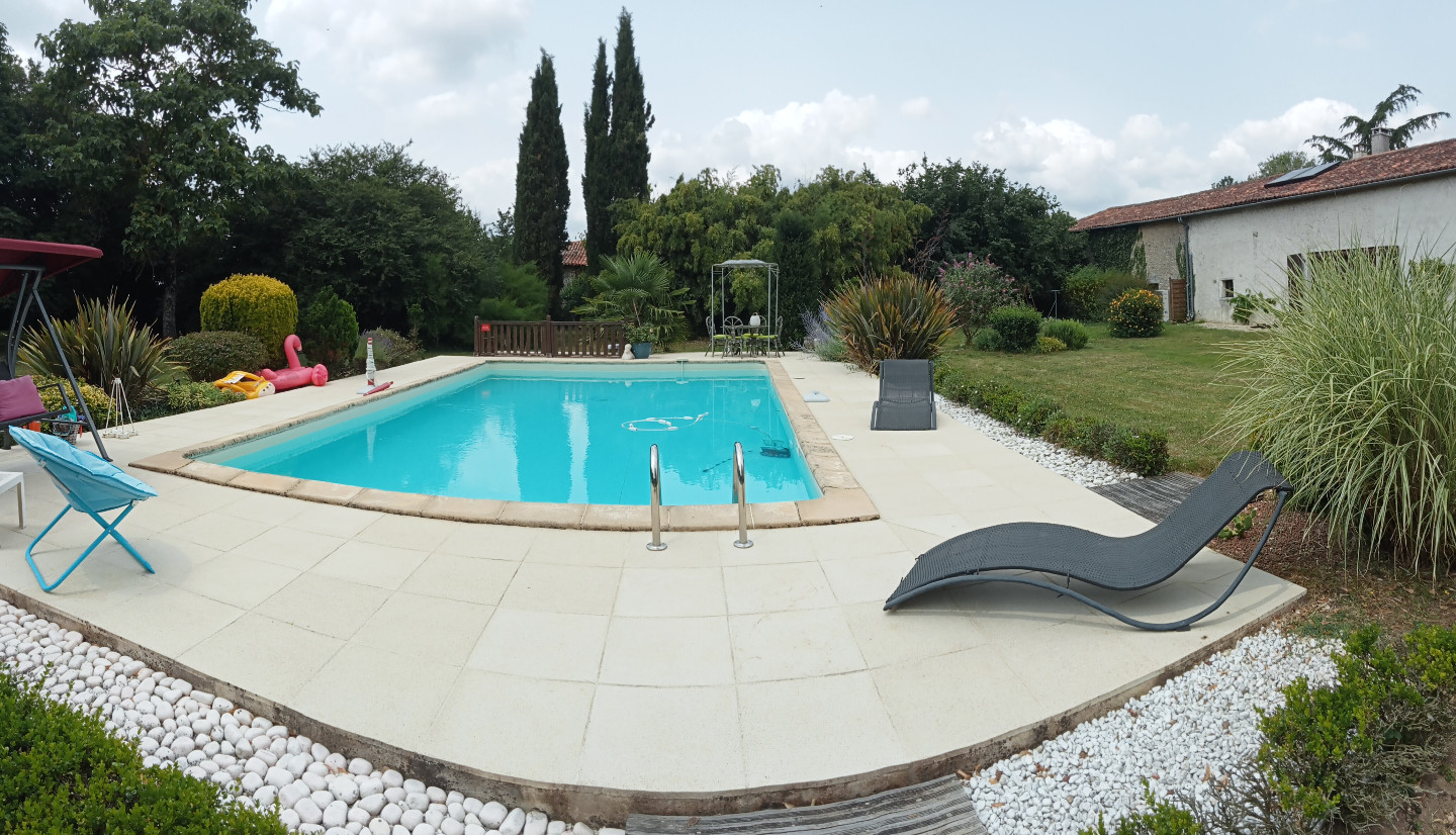 Location Charente Rustique