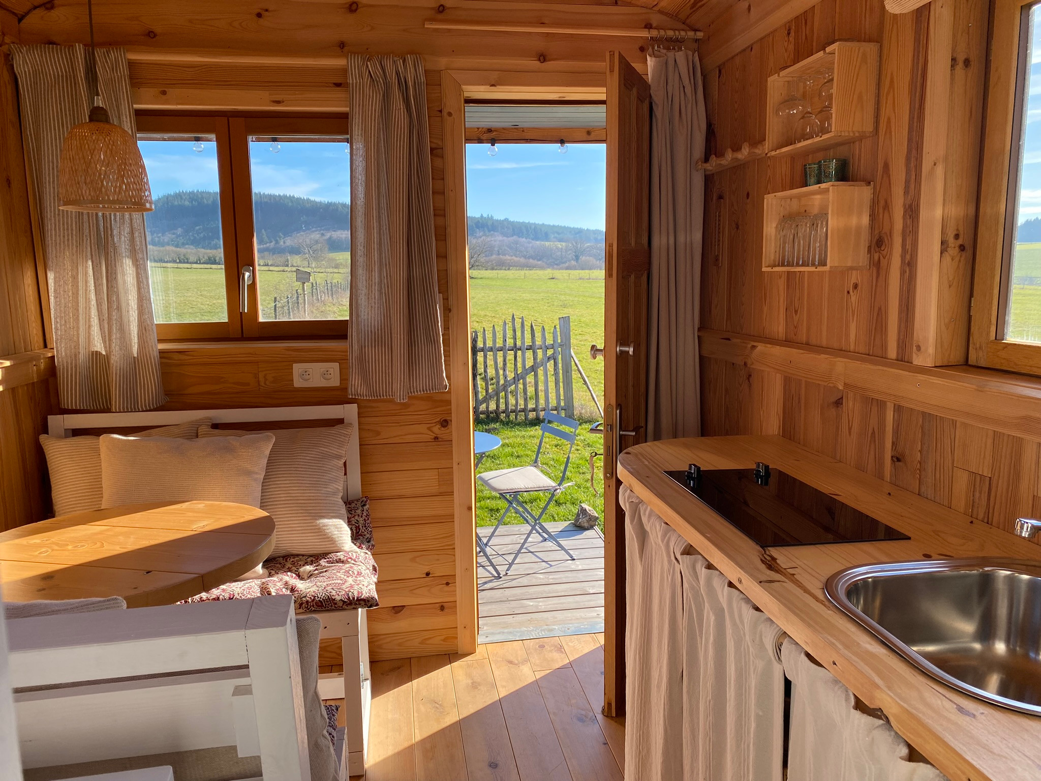 orderedImageAlt_accommodation_default