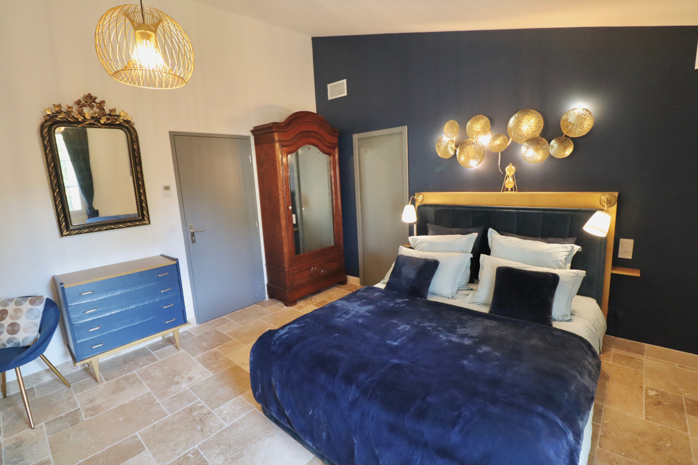 orderedImageAlt_accommodation_default