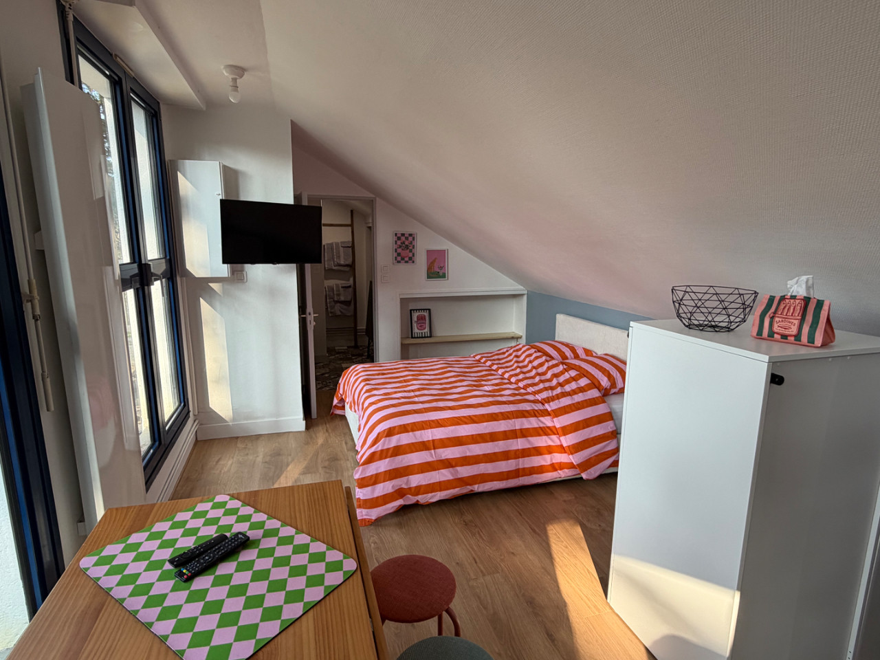 Studio cosy avec terrasse privée & plage à pied