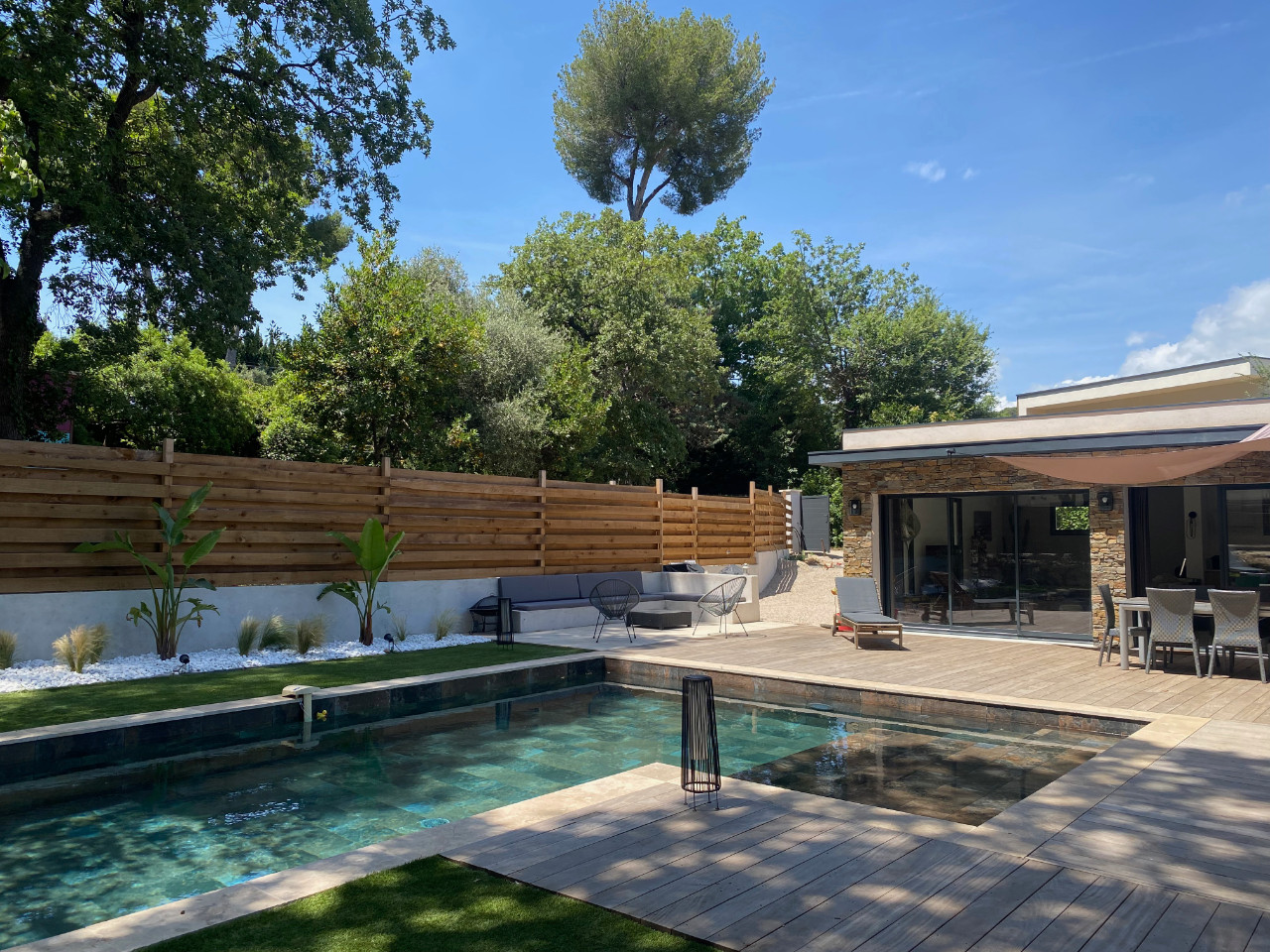 Superbe villa moderne récente, 3 chambres / 6 personnes, piscine, au calme à deux pas de Cannes