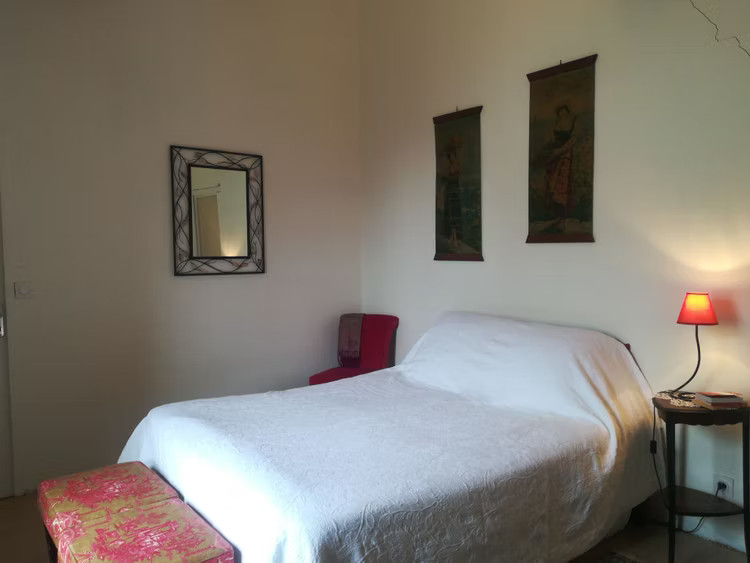 Logement GreenGo: Chambre 2p. 1 lit double avec plateau de courtoisie
