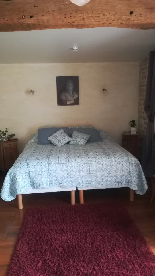 GreenGo Chambre 3p. 1lit Xxl et 1 lit simple avec plateau de courtoisie