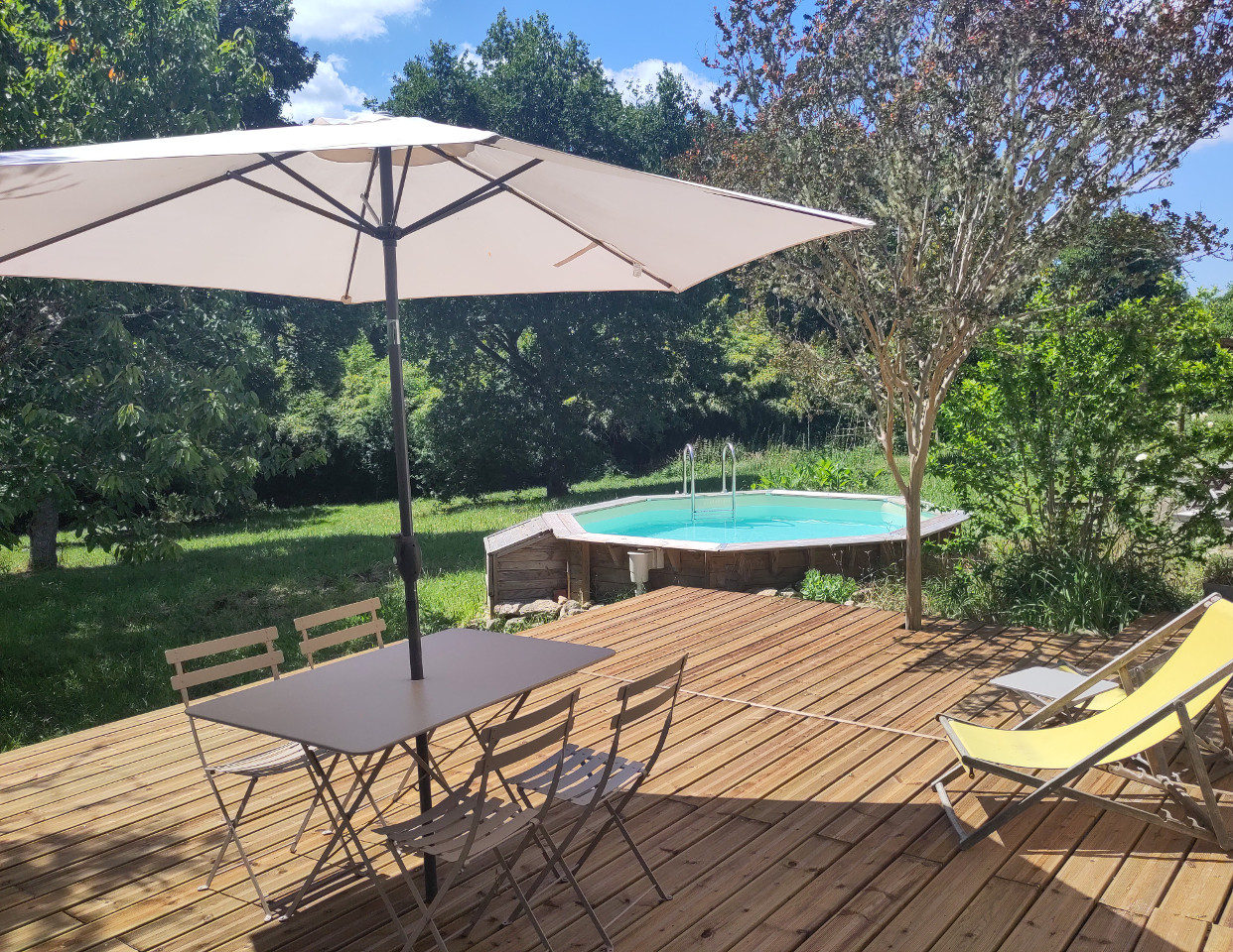 GreenGo La longère aux agrumes : gîte, jardin-forêt, piscine