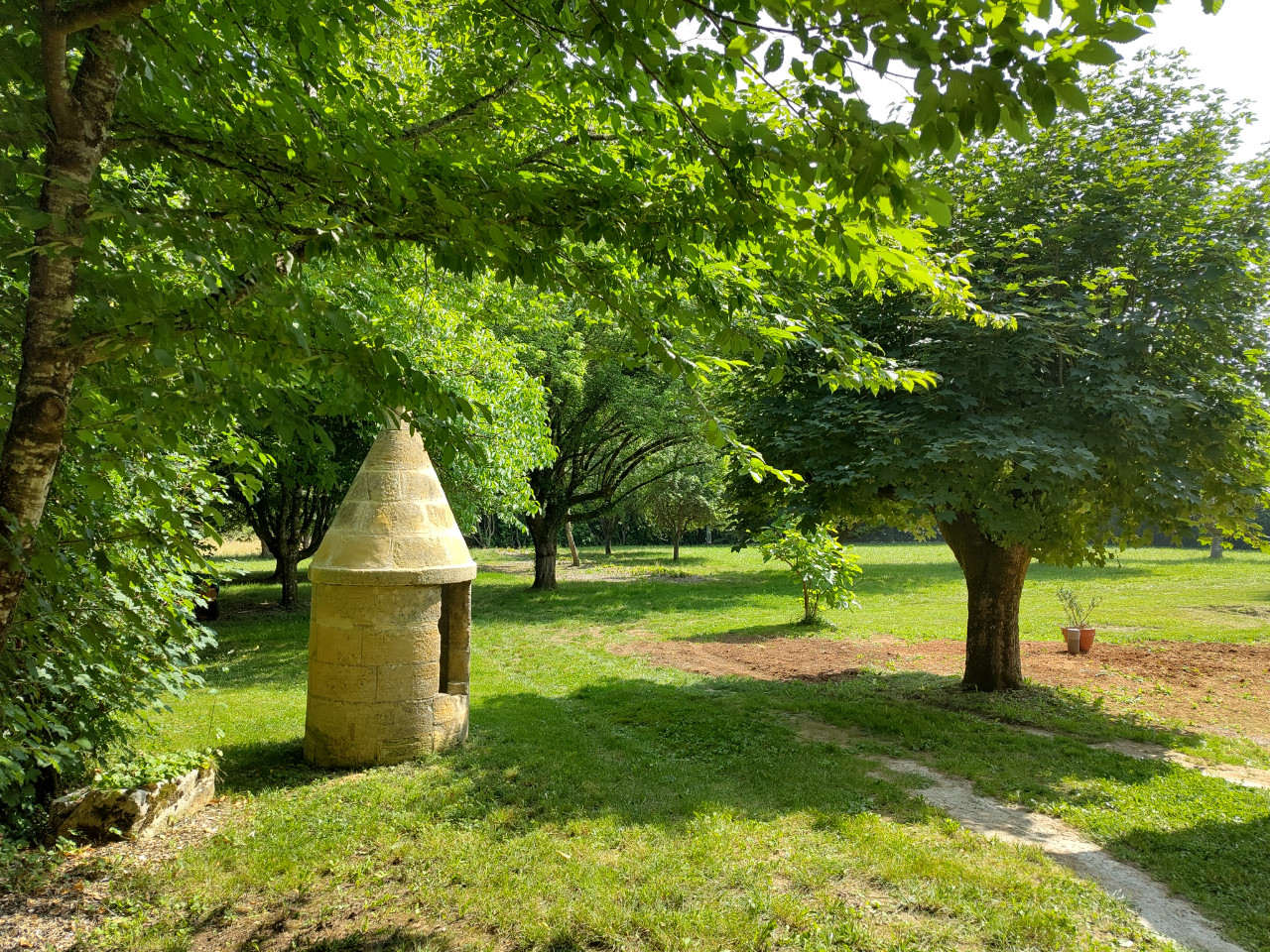 GreenGo Grand gîte en pierre - nature & baignade - Vézère