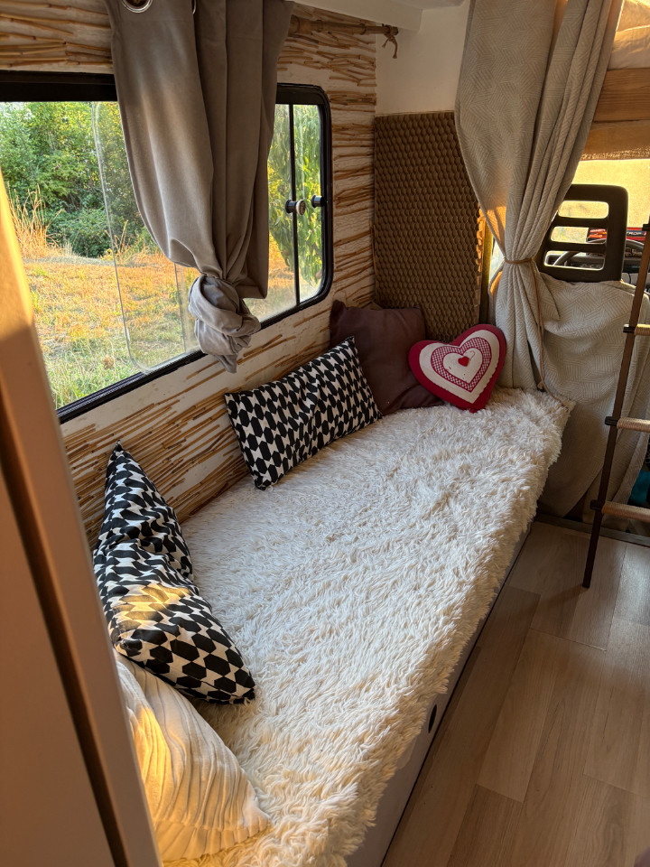  Tarn Glamping