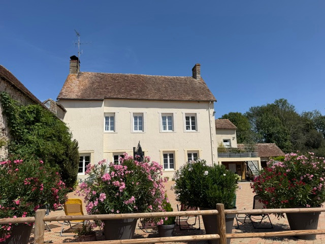 Gîte de Neufontaine, Jacuzzi, salle de jeux, 12 couchages