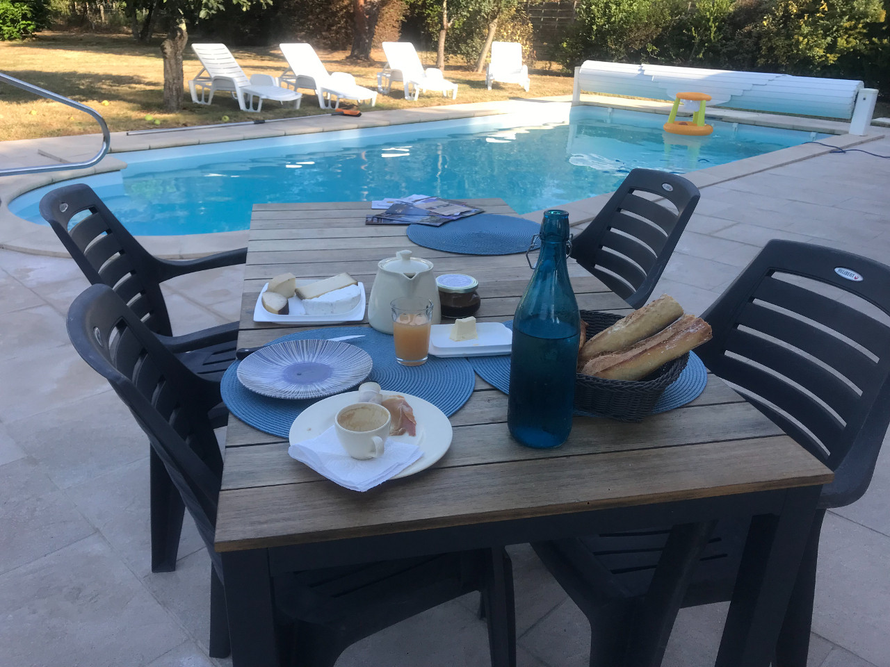 La Maison du Bonheur en Bleu Médoc 8-10 P, Piscine, Surf, Montalivet entre Océan et vignobles