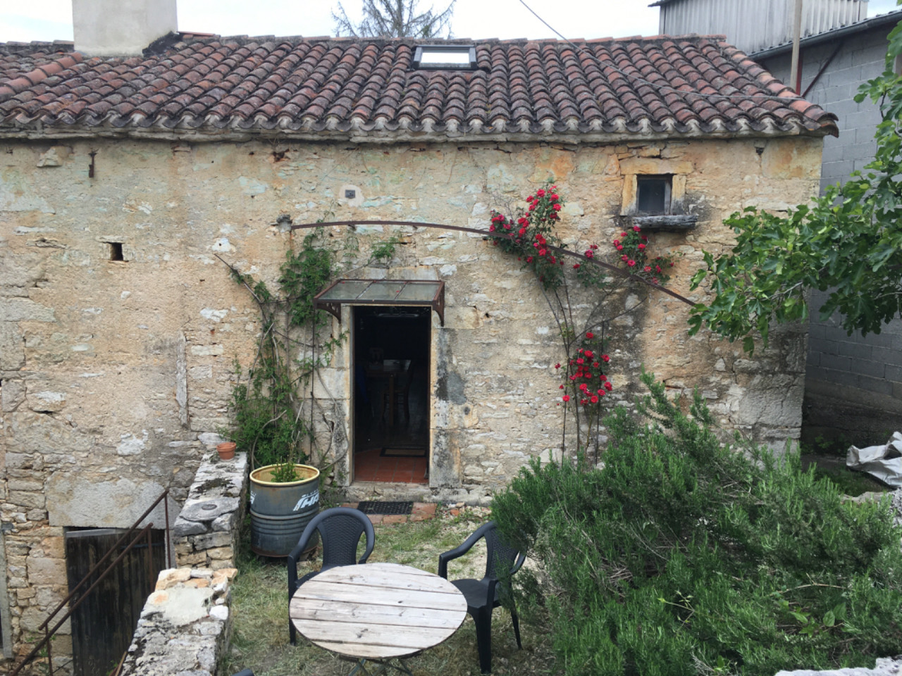 Maison artistique de village