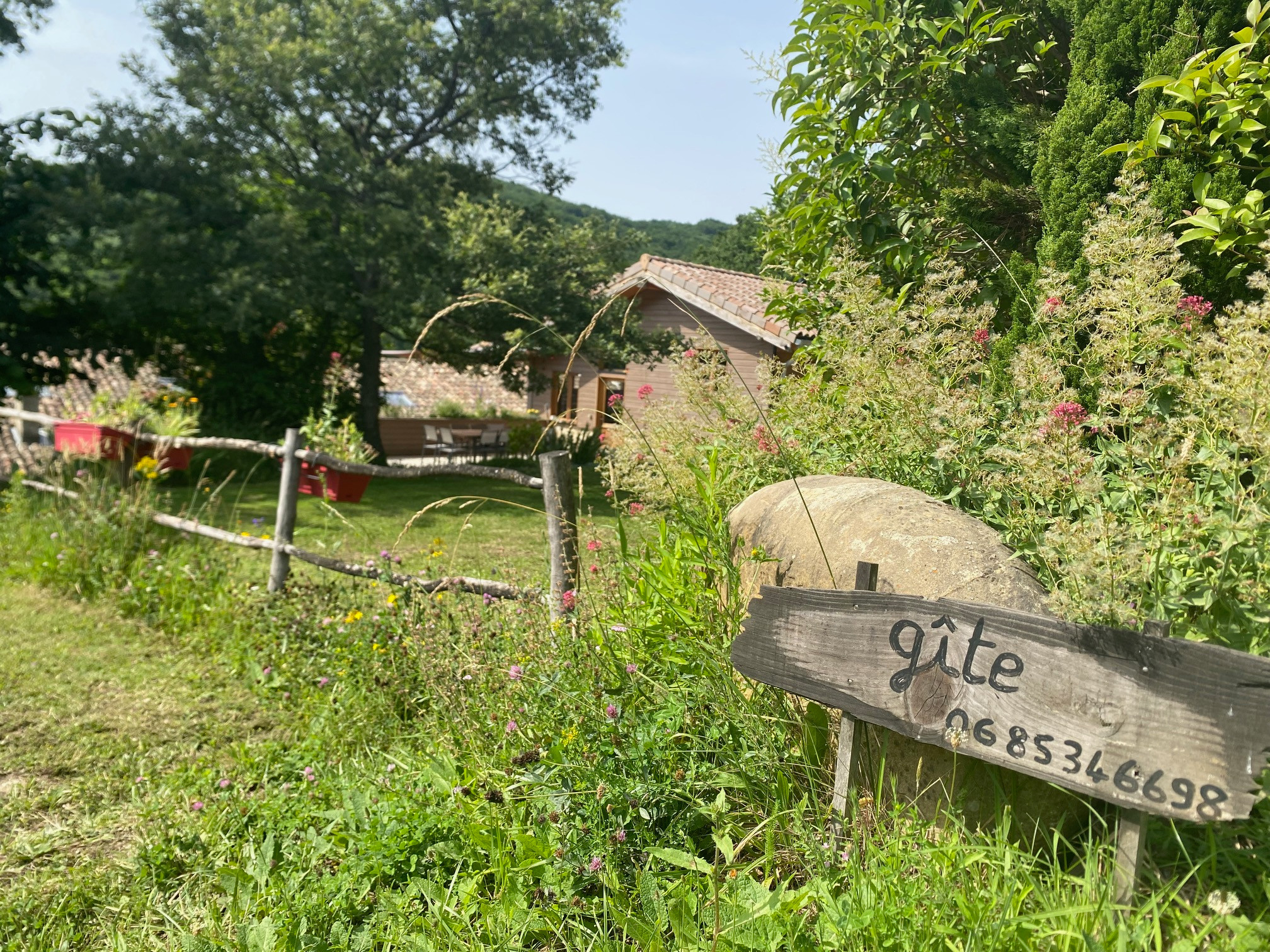 GreenGo Le gîte de Poet-Celard / Nature et convivialité