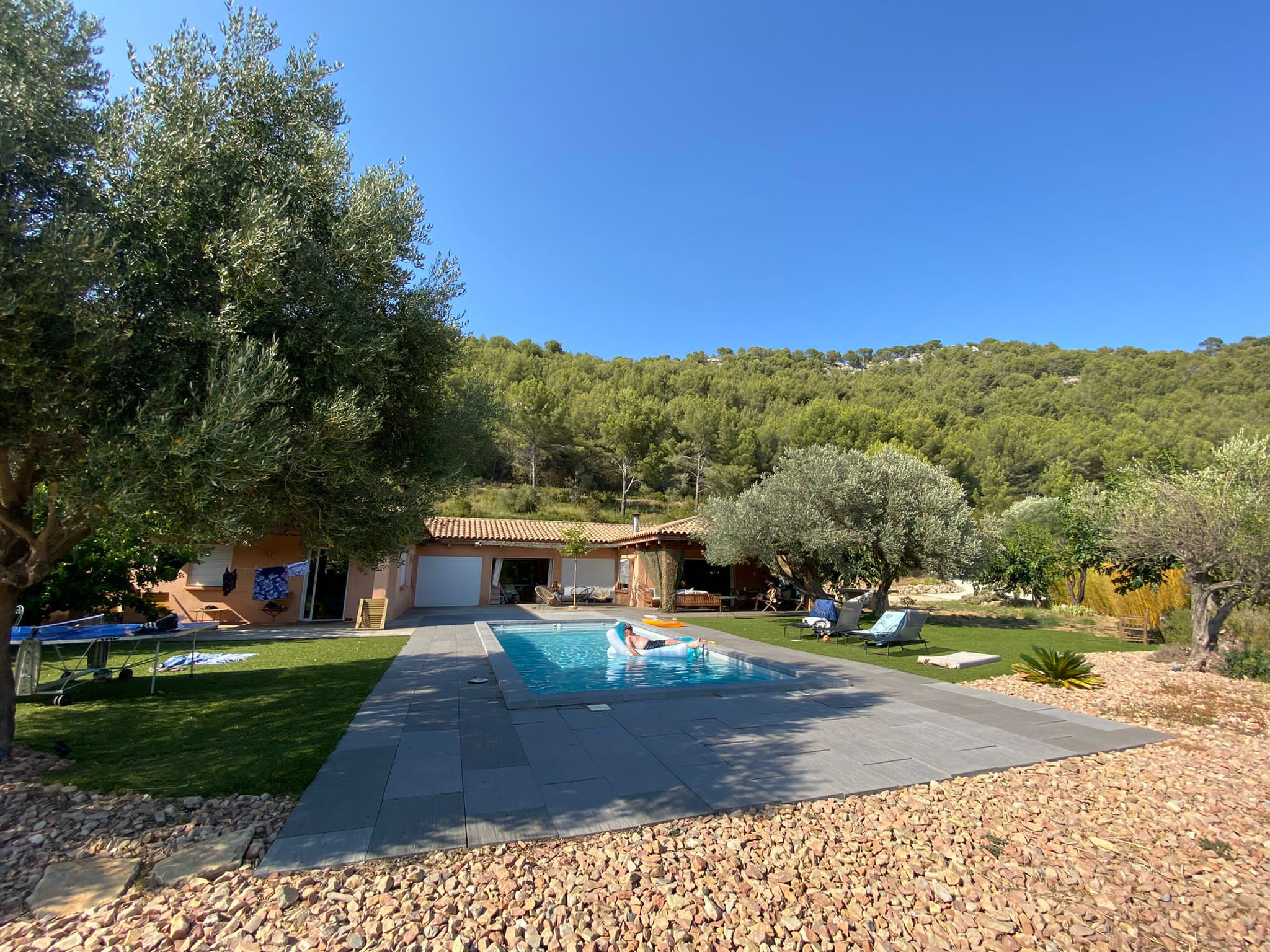 Villa contemporaine au calme proche mer et golf