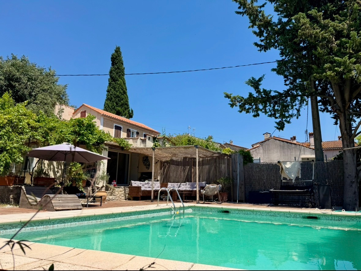 Oasis Familiale 100% Privée : Piscine & Playground