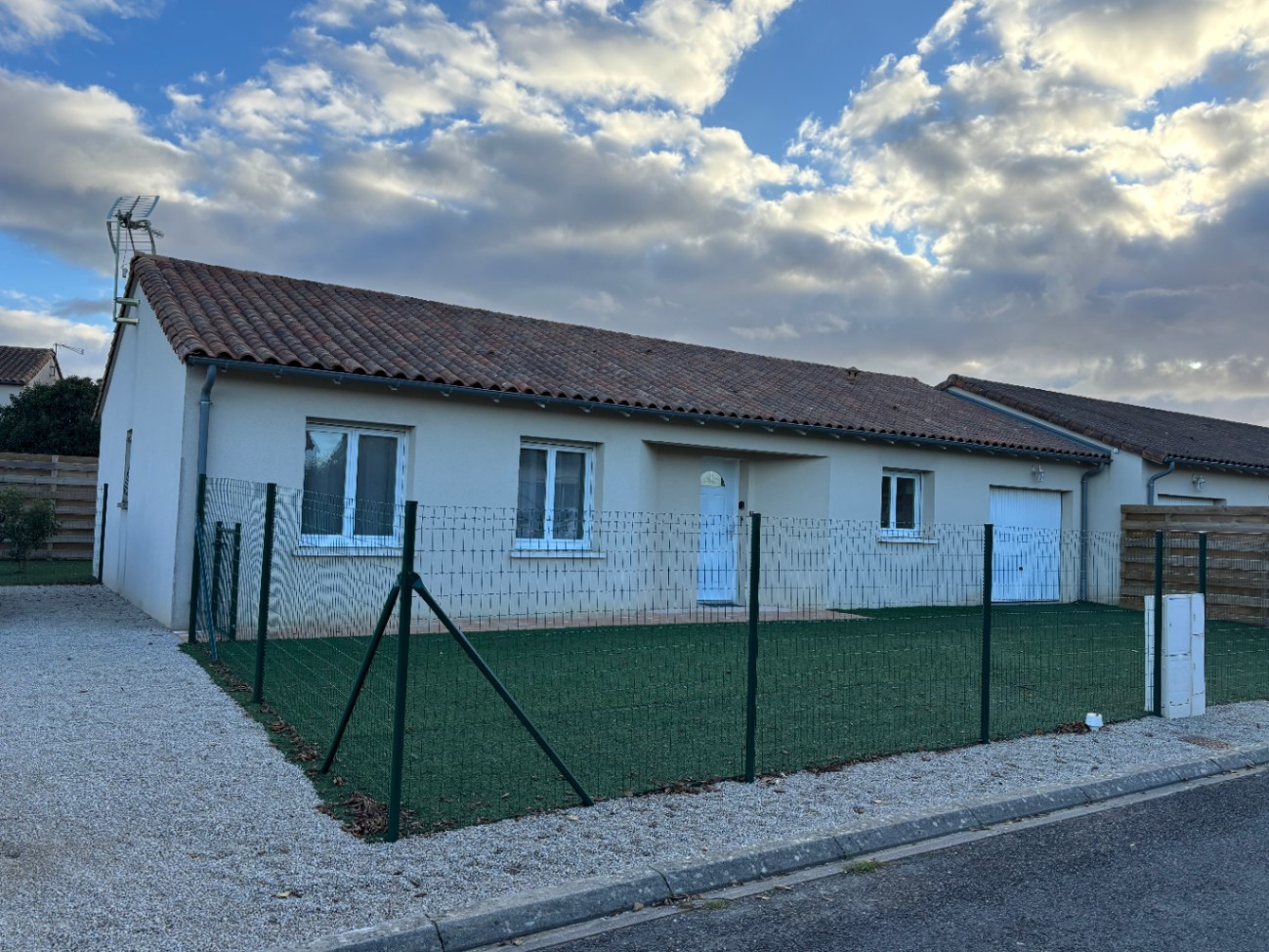 GreenGo Logis Flo