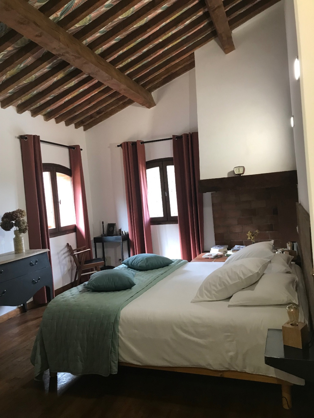orderedImageAlt_accommodation_default