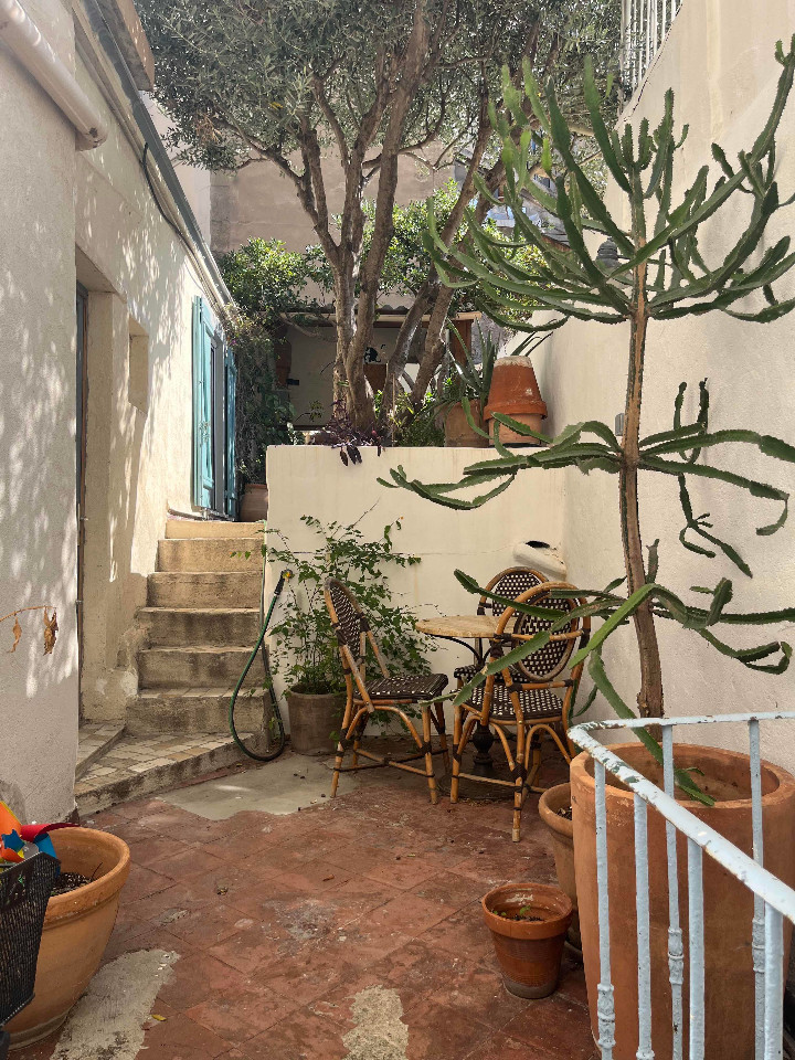 Jardin de poche au coeur de Marseille